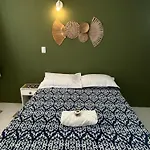 Quartos Na Casa Amarela